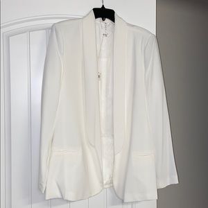 Women’s Tuxedo Jacket
